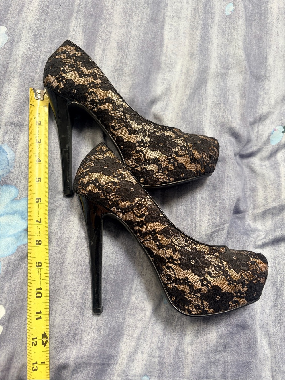 Shoe Dazzle Black Lace over Nude Platform Stiletto Heels